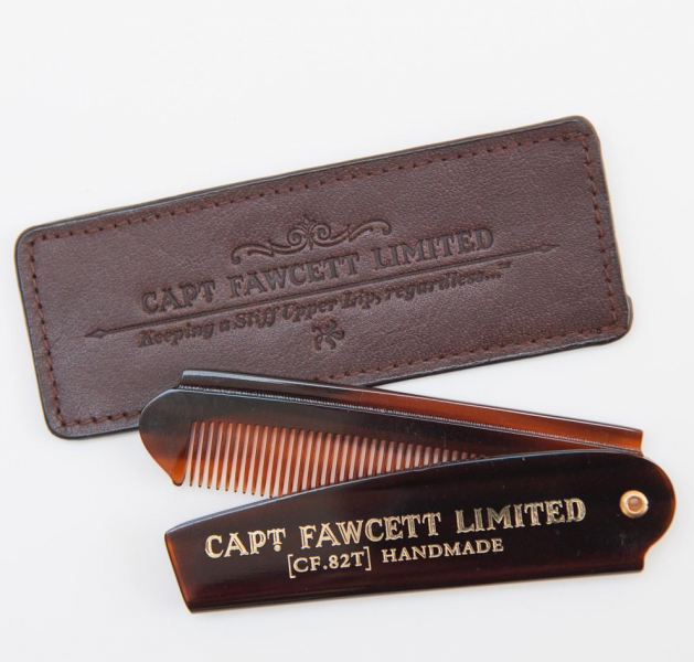 pocket-comb-his-beard-in-a-leather-pouch-captain-fawcett