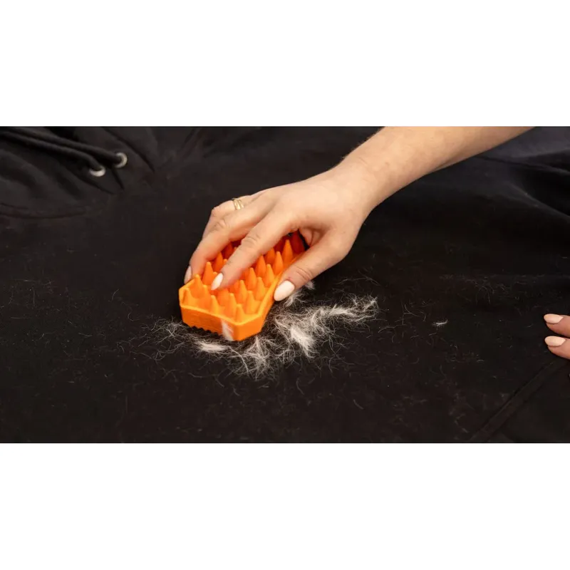 WAHL Sheddy Grooming Brush - Image 4